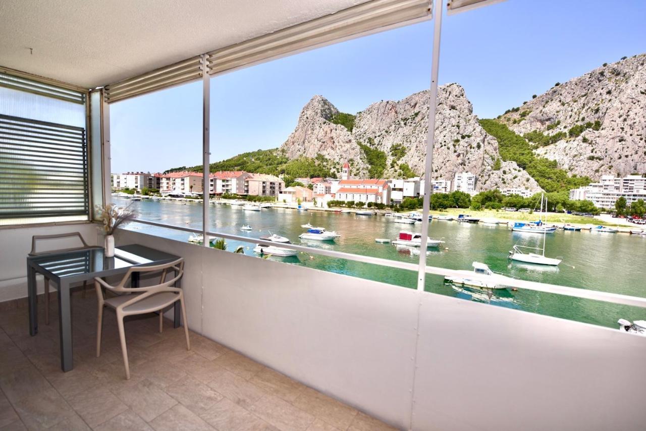Apartment Ivana Омиш Экстерьер фото