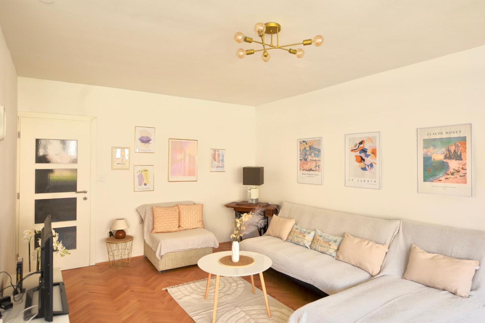Apartment Ivana Омиш Экстерьер фото